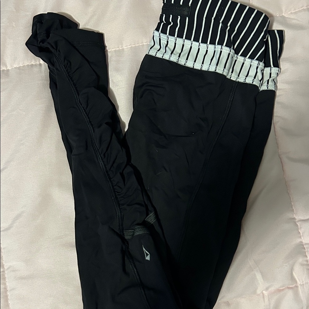 Ivivva Black and White Striped Leggings